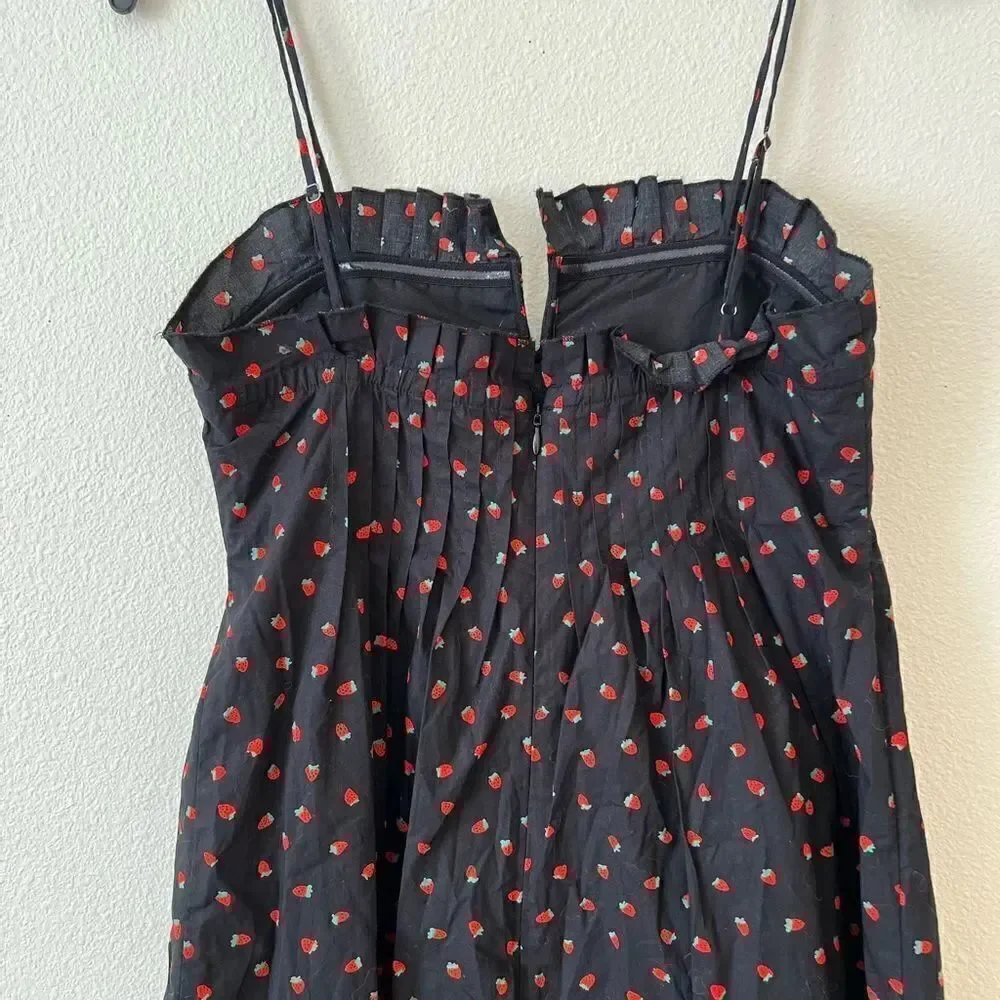 Madewell Pintuck Cami Dress in Fresh Strawberries sz 4